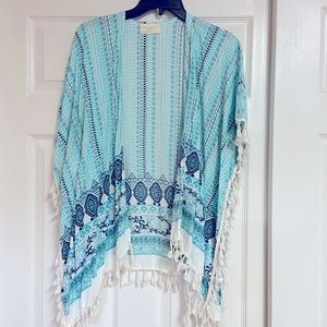 Women’s one size but fits like xlarge women’s